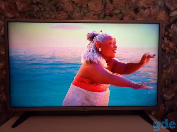 Телевизор LG 32 LJ600U, фотография 3