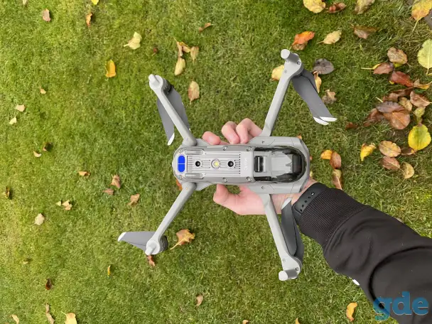 КВАДРОКОПТЕР DJI MAVIC AIR 2 FLY MORE COMBO, фотография 2