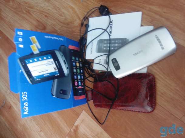 Nokia Asha 305 с упаковкой, фотография 2