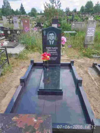 Памятники благоустройство, фотография 6