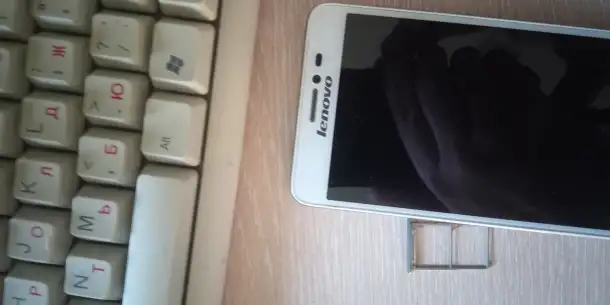 Телефон LENOVO S850, фотография 3