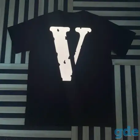 Светящиеся футболка VlONE, фотография 2