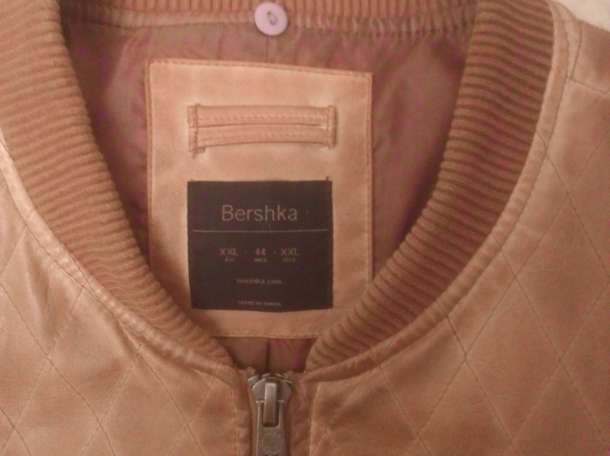 Мужская куртка из нат. кожи фирмы Bershka, фотография 3