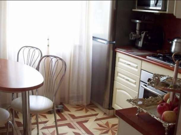 Продается или меняется двухкомнатная квартира, ул. Наумова д. 132, кв. 26, фотография 1