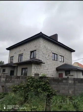 Дом 3 этажа 2 гаража ул Малая Радужная д 20, фотография 1