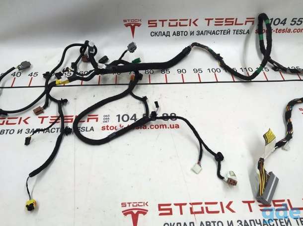 Зап. части для авто Tesla. Электропроводка сиденья пассажирского Tesla modelCF ASY,HRN,1RSEAT,, фотография 1