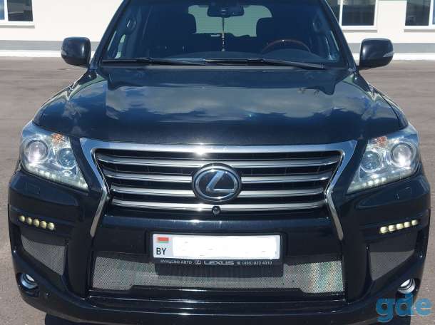 LEXUS LX570 III рестайлинг, фотография 1