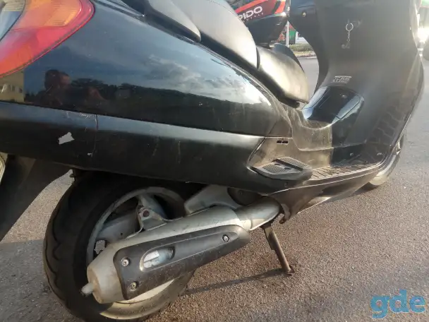 Honda Pantheon 125 двухтактный максискутер, фотография 2