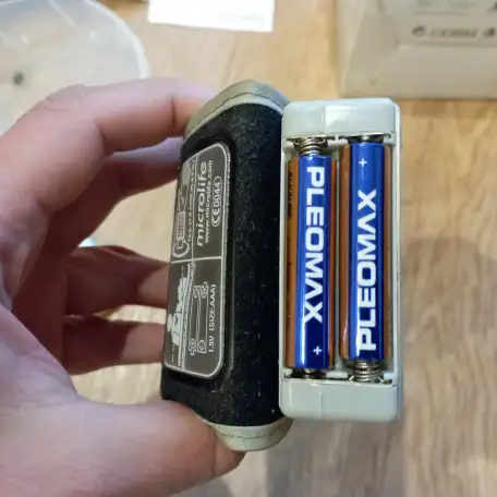 Тонометр автоматический на запястье Microlife BP W100, фотография 5
