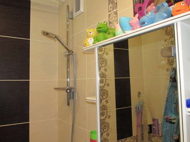 Продам 2-х комнатную квартиру на Набережной дом 27, фотография 6
