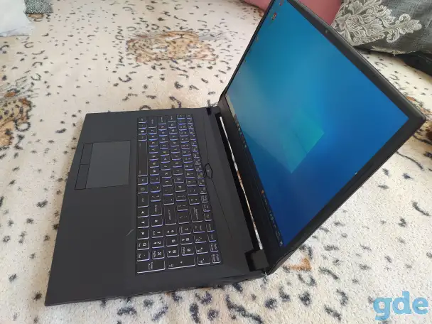 игровой ноутбук RTX 3070, i5 10400, 8gb ddr4, 1920x1080 144Hz IPS дисплей, 512 ССД, фотография 2