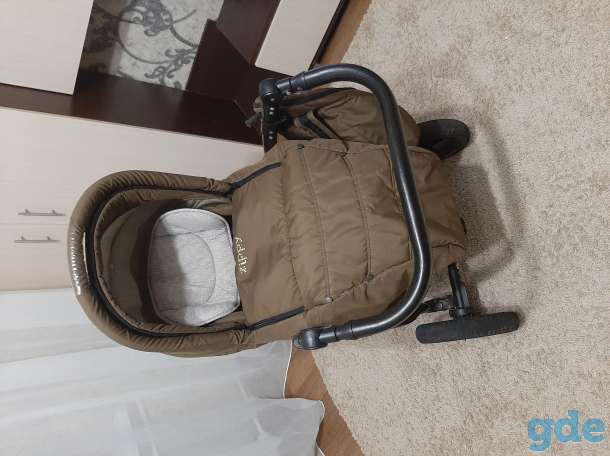 Коляска Zippy Sport, фотография 2