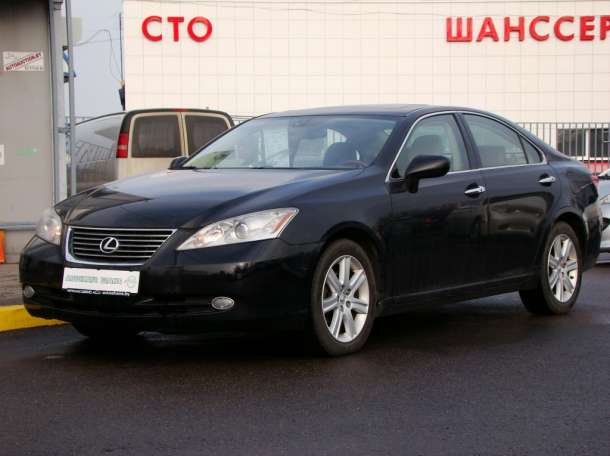 Ухоженный Lexus ES 350 салон с белой кожей, фотография 6