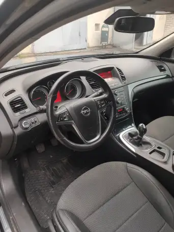 Автомобиль OPEL INSIGNIA, фотография 11