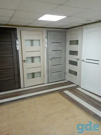 Продам магазин дверей и ламината, фотография 3