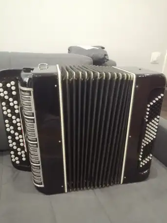 Продам баян, фотография 1
