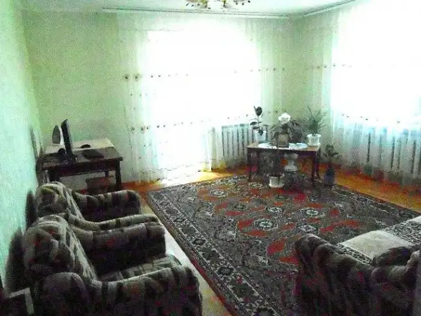 Продажа 3-х комнатной квартиры, фотография 8