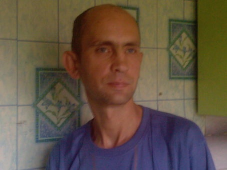 продам компьютерный стол, фотография 1
