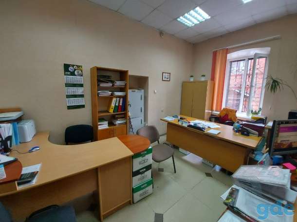 Продаётся здание под офисы в центре, Карпинской,д.10, фотография 5