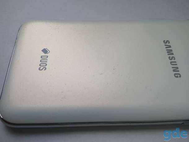 Смартфон Samsung Galaxy J5 (SM-J500H/DS), фотография 9