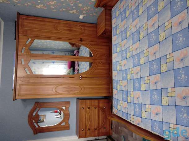 Срочно продам спальню 