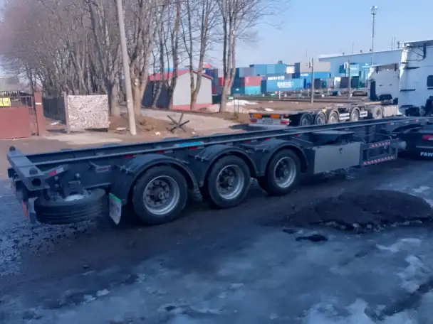 Контейнеровоз 2025г. Полуприцеп, фотография 2