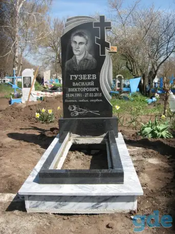 Памятники из Гранита Лунинец, фотография 8