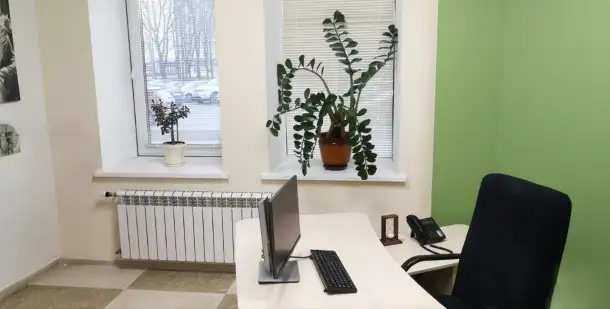 Светлый офис 153 м с open-space  25 м склад. 1 этаж, 3 входа, рядом метро, фотография 4