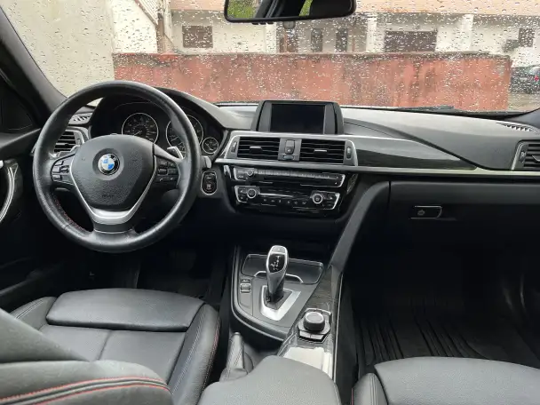 Продам авто BMW 3-Series, фотография 6