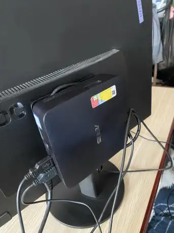 Мощный комп на базе AOC E2270 и ASUS UN56U, фотография 4