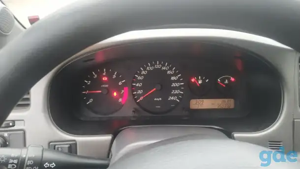 Продать авто Nissan Primera, фотография 4