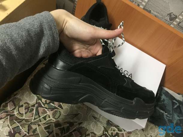 Кроссовки Balenciaga Triple S, фотография 3