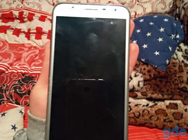 Samsung Galaxy J7 Neo, фотография 2