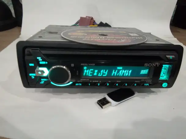 CDMP3-магнитола Sony USB,, фотография 1