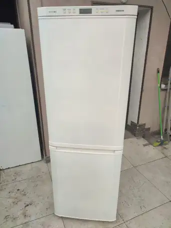 Холодильник Samsung Full No Frost. Доставка, фотография 2