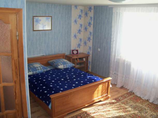 квартира на сутки, ул. Советская, д. 142Б, кв.13, фотография 1