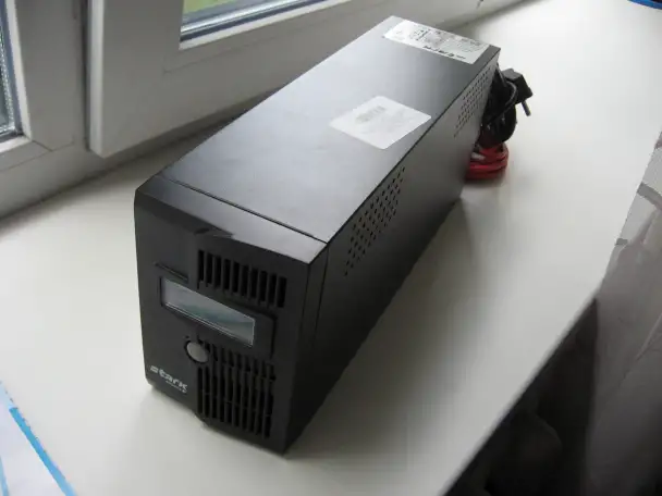 Источник бесперебойного питания STARK COUNRY 600, фотография 1