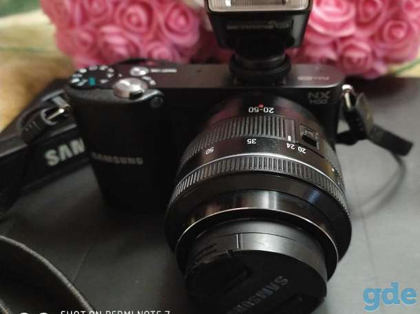 Беззеркальный фотоаппарат Samsung NX1100, фотография 3