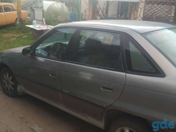 Автомобиль Opel Astra, фотография 3