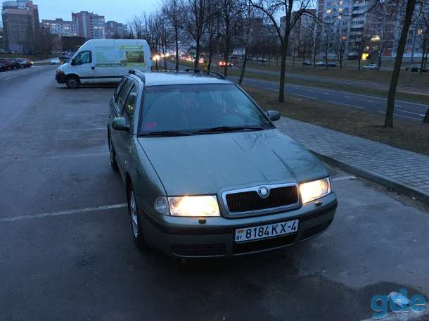 Шкода Октавия 2.0 бензин мкп 2000г., фотография 2
