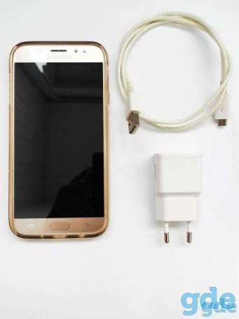 Samsung Galaxy J7 (2017) Dual SIM (золотой) 16ГБ, фотография 6