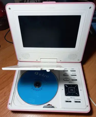 Переносной DVD плеер с ТВ тюнером, фотография 5