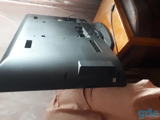 Телевизор Sony б.у, фотография 1