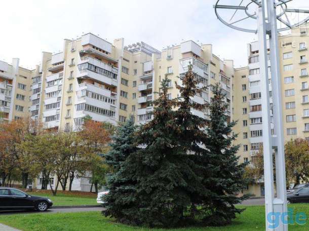 Трехкомнатная квартира 70.26 кв.м. в одном из лучших районов города Минска, проспект Победителей № 39, у стелы 