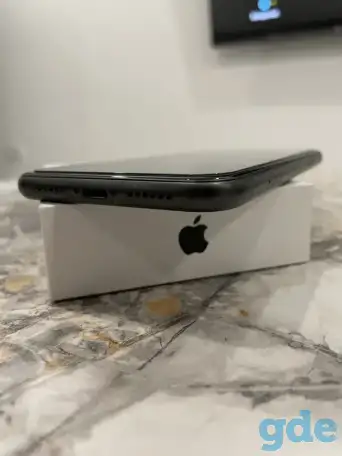 Смартфон Apple iPhone 11 64GB (черный), фотография 7