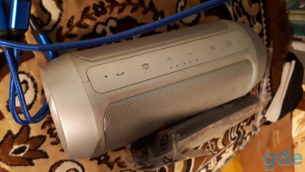 Колонка JBL Charge 2 Bluetooth 15 Ватт USB серебро., фотография 1