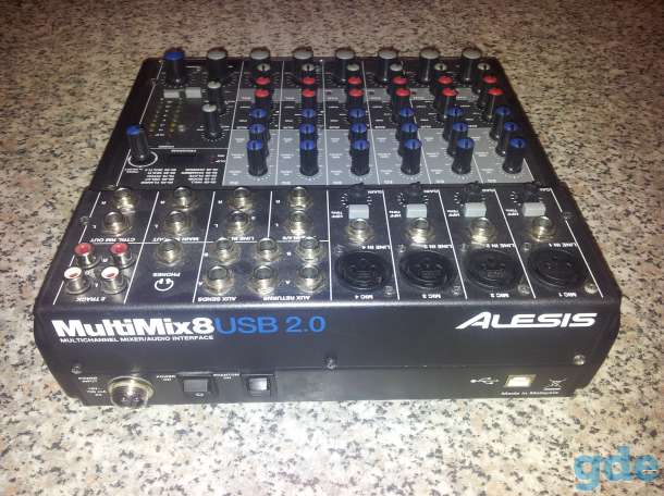 Alesis MultiMix 8 USB 2.0, фотография 3