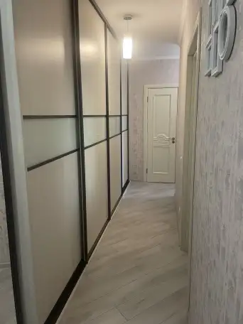 Продаю квартиру 2-х комнатную, фотография 7