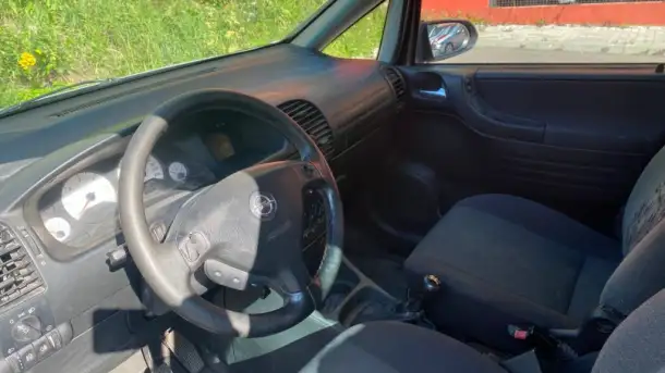 Opel Zafira A, фотография 7