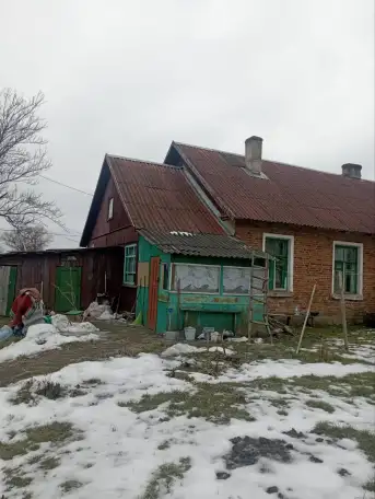 Однокомнатная квартира в четырёх квартирном доме, д. Слободка, ул. Шоссейная 250, фотография 1